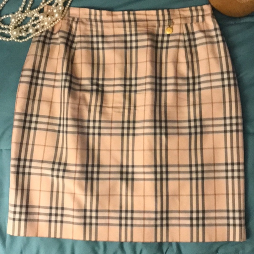 💯 SILK Burberry Authentic skirt (Pink NOVA)